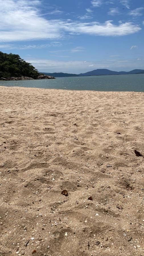 Casa Tijolinho A Vista - 150 Mt Praia Governador Celso Ramos Extérieur photo